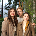 Olha Savina, Iryna Hokera und Natalia Zhukova (v.l.n.r.) interpretieren als Teilnehmerinnen der ukrainischen Gruppe das Gedicht „Selbstportrait“ von Rose Ausländer.