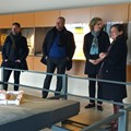 Bezirkstagspräsident Martin Sailer beim Besuch des Jublains-Museums.