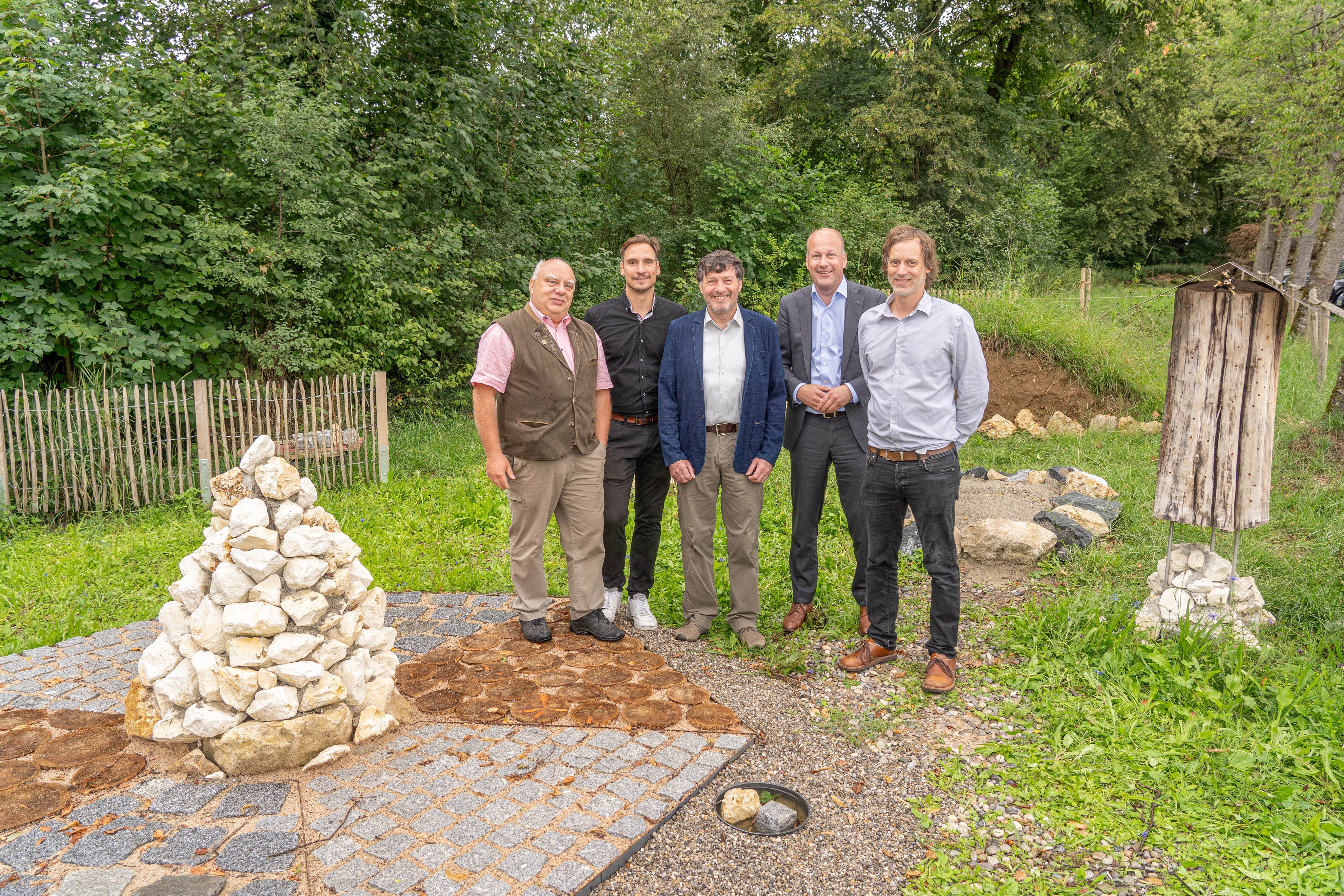 Bienen-Schutz zum Nachmachen: In Oberschönenfeld ist ein besonderer Garten entstanden 