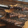 Registerzüge der Irseer Balthasar-Freiwiß-Orgel - Foto: Harald Langer