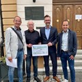 v.l.n.r. Wilfried Burger (3. Vorsitzender), Dr. Berthold Lipp (1. Vorsitzender), Geschäftsführer Stefan Graf sowie Tobias Bühler (2. Vorsitzender Förderverein) - Foto: Maria Schenke, Therapiezentrum Burgau