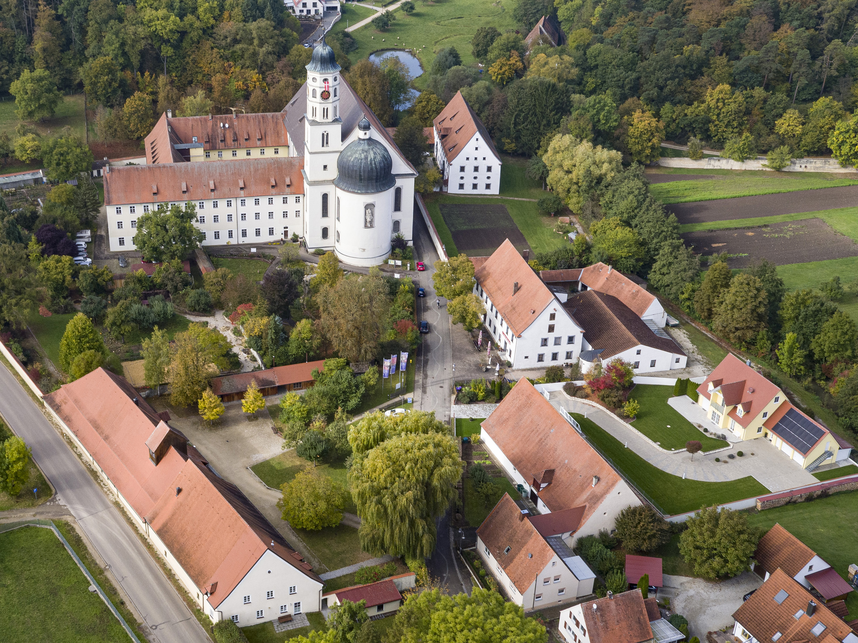 Leider haben wir keinen Alternativtext zu diesem Bild, aber wir arbeiten daran.