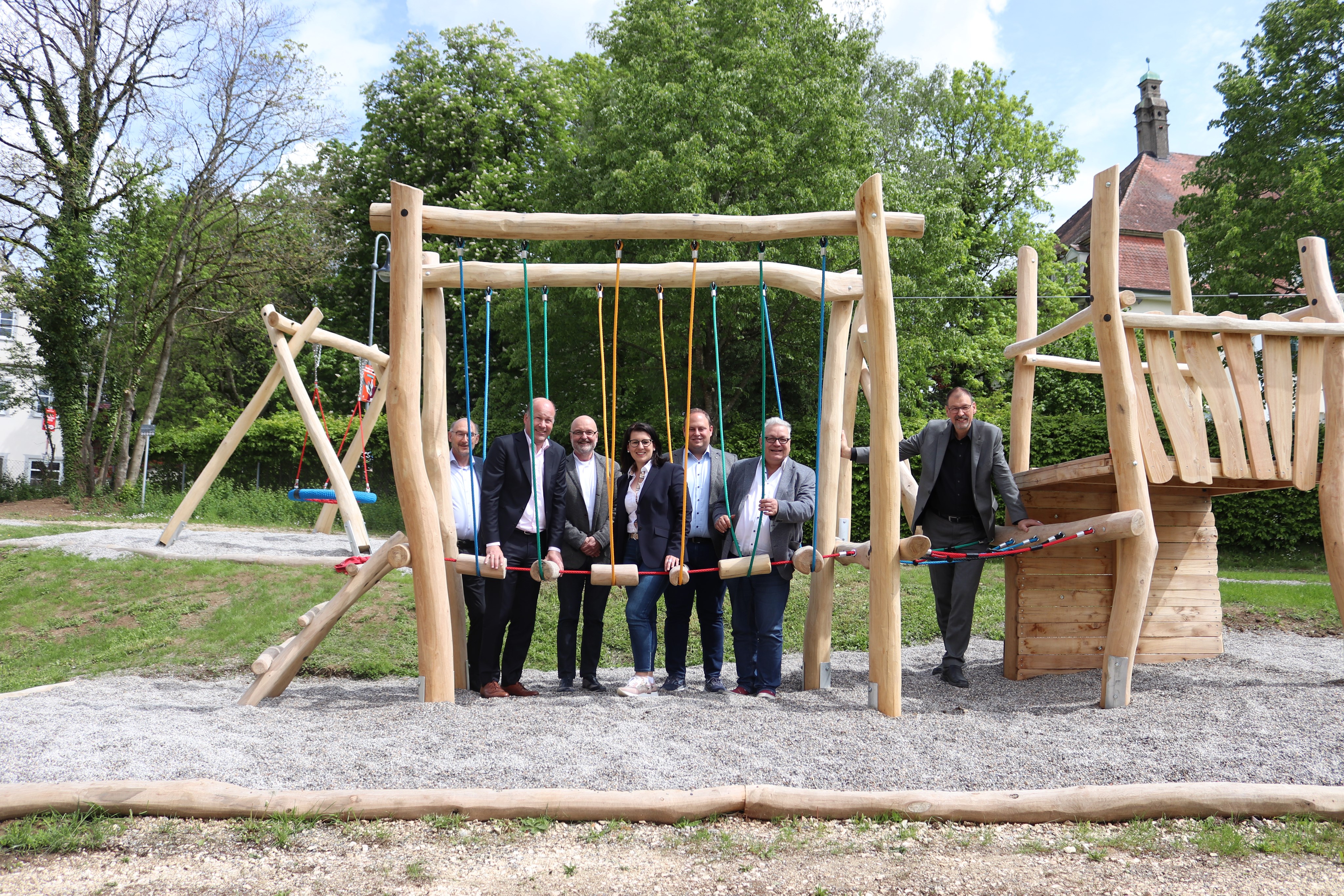 Kloster Roggenburg: Neuer Spielplatz beim Bildungszentrum für Familie, Umwelt und Kultur
