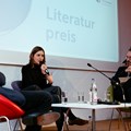 Ein öffentlicher Abend im Zeichen schwäbischer Literatur steht bei der Verleihung des Schwäbischen Literaturpreises 2024 auf dem Programm. (Im Bild die Preisträgerin des vergangenen Jahres, Claudia Endrich.) - Foto: Michael Richter