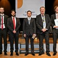 Das Ensemble Fagotti Parlandi mit Eckhart Fischer, dem Leiter des Oberstdorfer Musiksommers und dem stellvertretenden Bezirkstagspräsidenten Peter Schiele - Foto: Alfred Michel