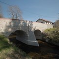 Einst Kriegsschauplatz, heute eine Sehenswürdigkeit: Die Reichsbrücke in Kammlach, welche die Gemeinde mit großem Engagement restaurierte. - Foto: Marco Kleebauer/ © MK-Fotografie