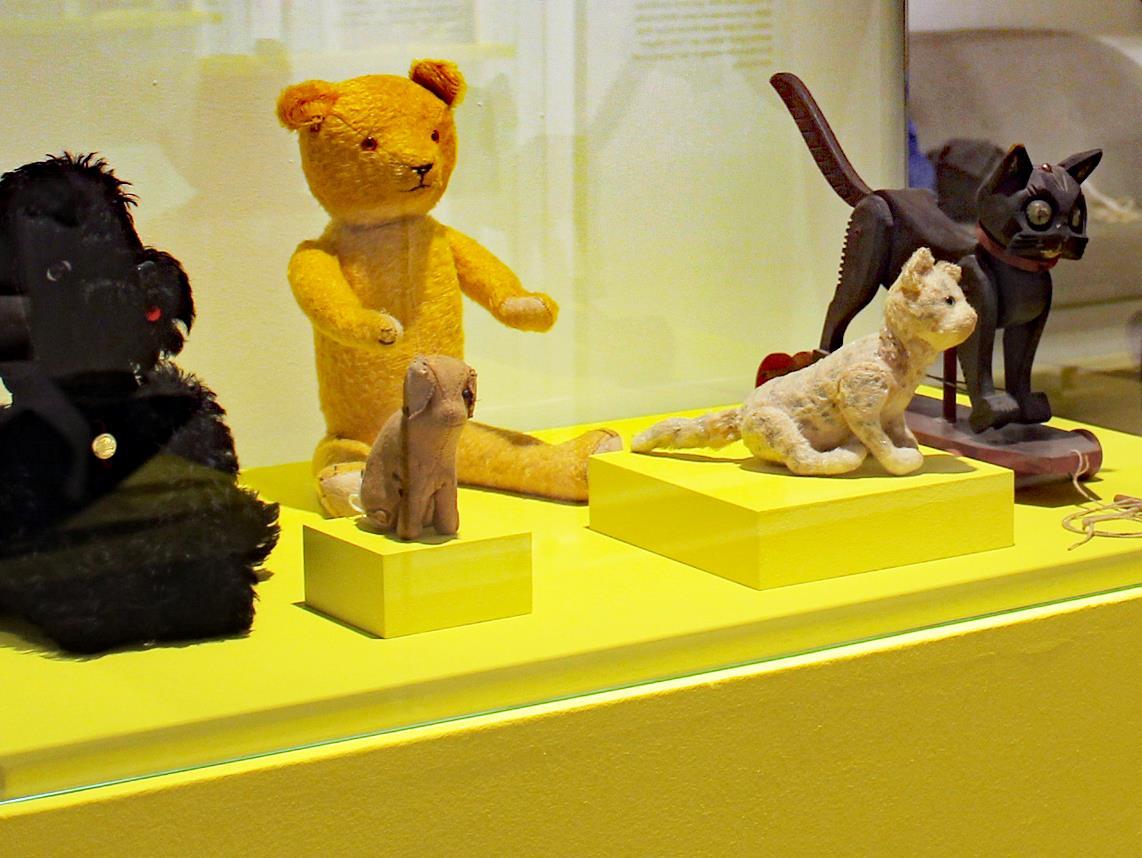 Tierische Sonntagsführung im Museum Hammerschmiede und Stockerhof Naichen am 22.06.2025