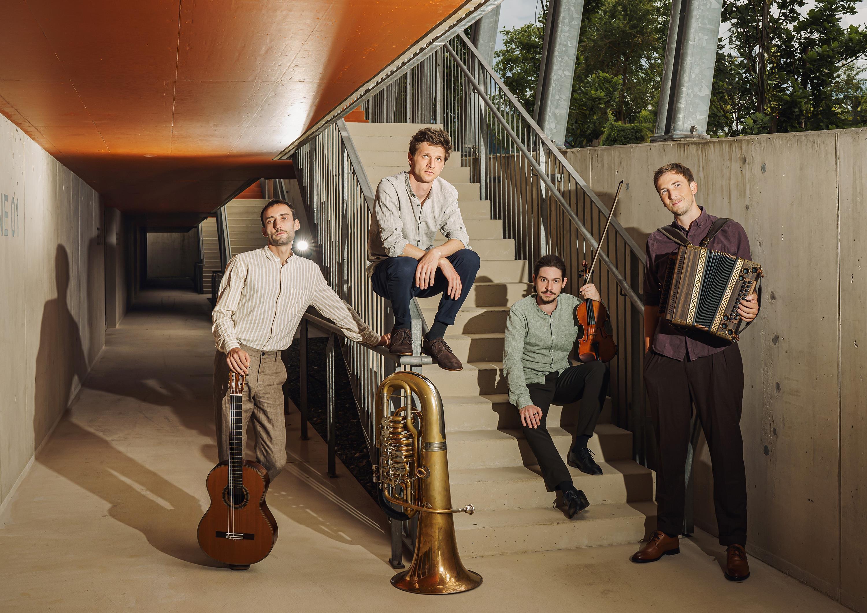 Leider haben wir keinen Alternativtext zu diesem Bild, aber wir arbeiten daran.