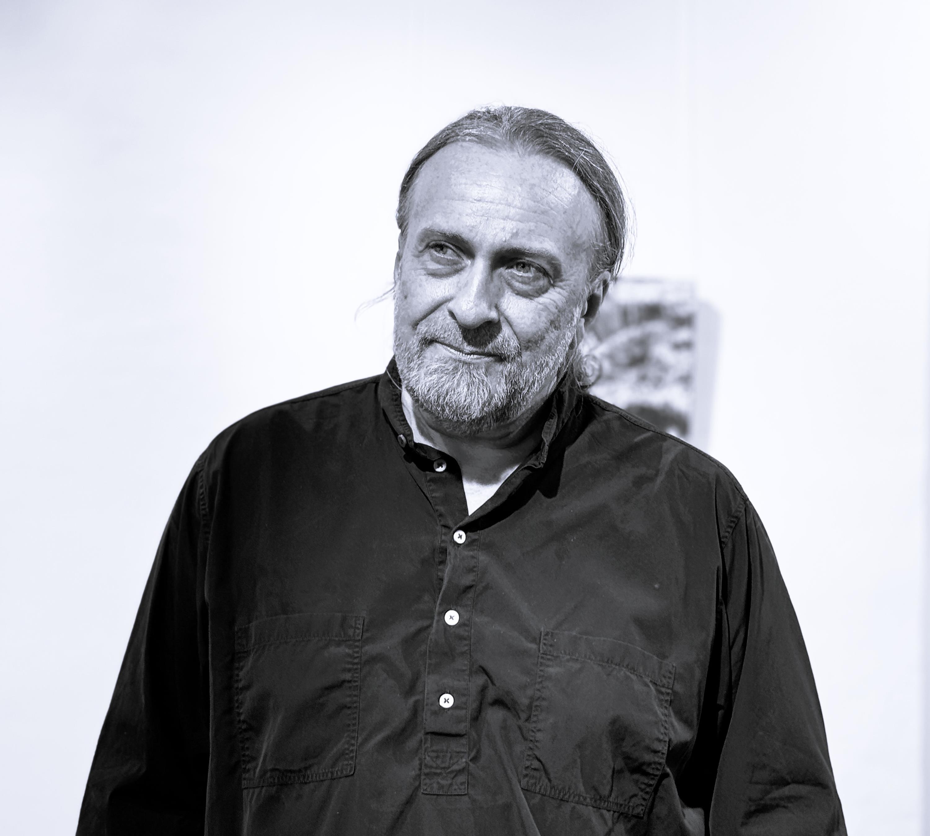 Meyer Harry Porträtgfoto Fotonachweis Jörg Nowy, Essing