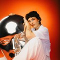 Die Deutsch-Kanadierin Ceci spielt warme und klare Songs - Foto: Svenja Scholz