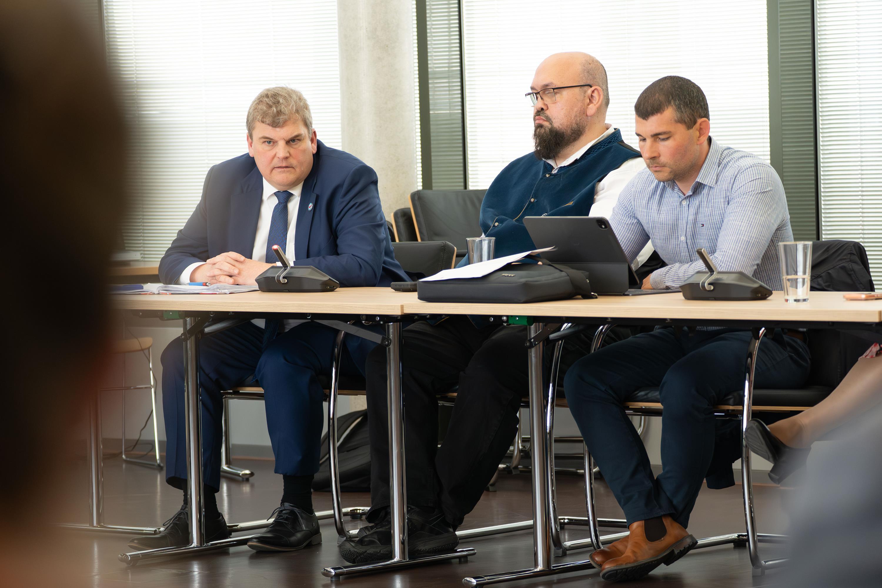 2026 Bezirk Informationsaustausch MdBs und MdLs Fotograf Daniel Beiter (9 von 12)