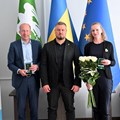 Auszeichnung BTP Martin Sailer und Dr. Katharina Haberkorn - Foto: Gebietsadministraion Tscherniwzi