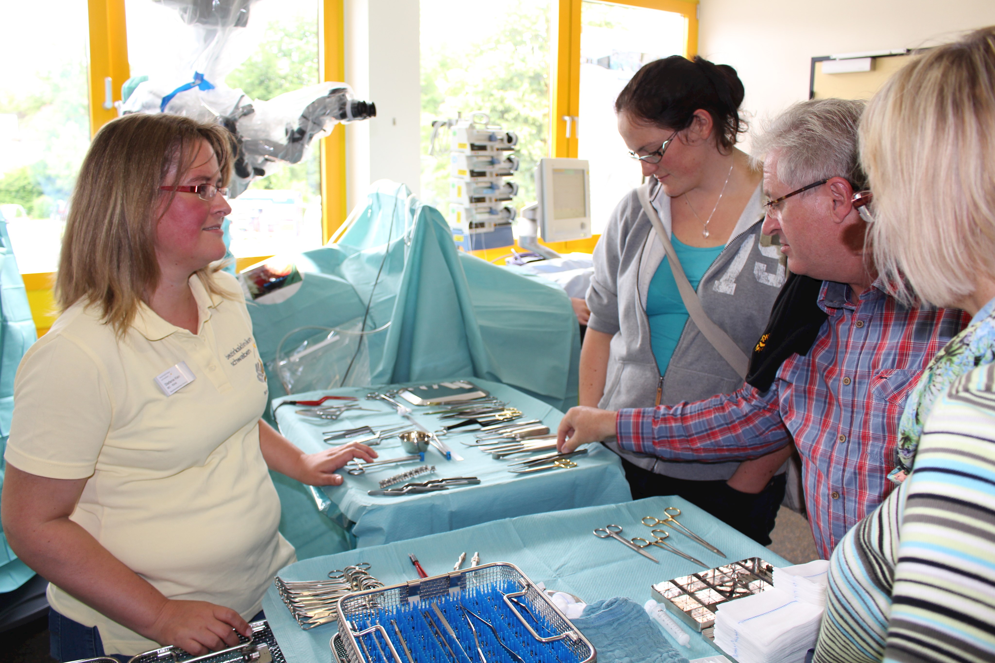 Neurochirurgie zum Anfassen: BKH Günzburg beteiligt sich am Jubiläumsprogramm der Universität Ulm