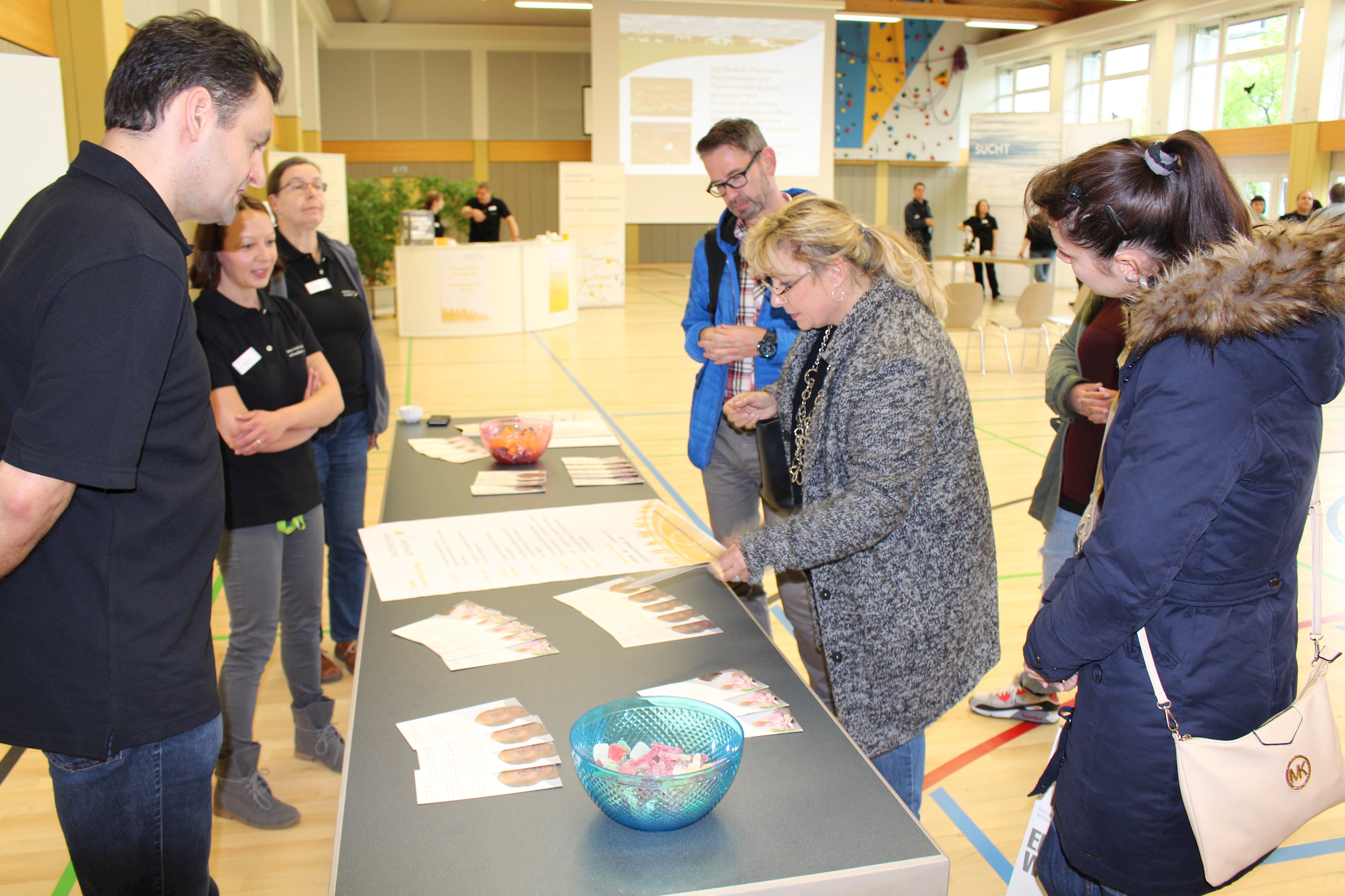 Pflege informiert Pflege - Informationstag im BKH Augsburg
