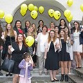 Die erfolgreichen Absolventen der Berufsfachschule für Krankenpflege am Bezirkskrankenhaus Günzburg