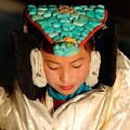 Hochzeitskopfschmuck aus Ladakh, Nordindien