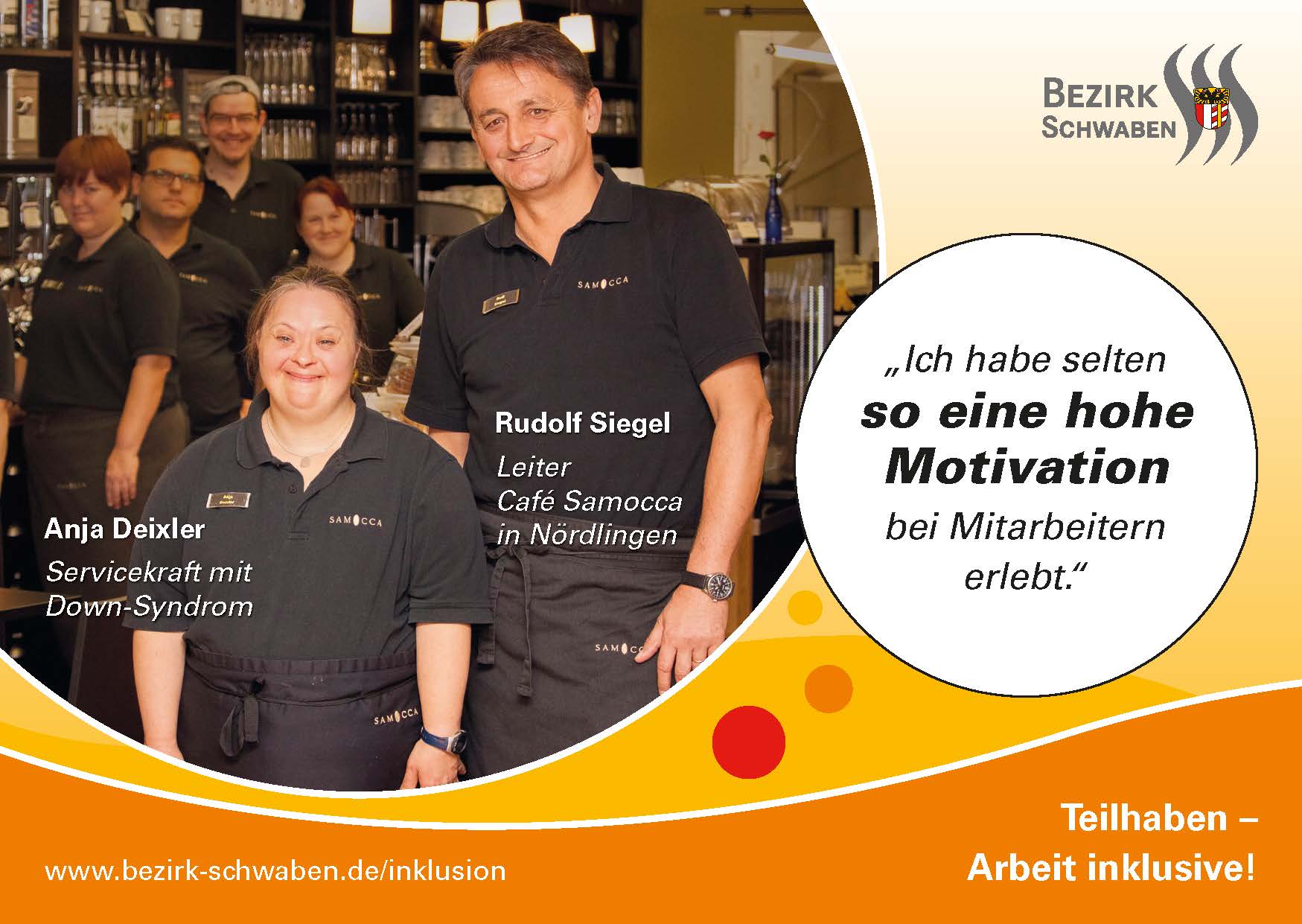 Mitarbeiter der Donau-Ries-Werkstätten GmbH (vorne links Anja Deixler, Servicekraft mit Down-Syndrom, rechts Rudolf Siegel, Leiter Cafè Samocca in Nördlingen).