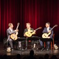 Virtuose Gitarren-Kunst des Alegrías Guitar Trios
