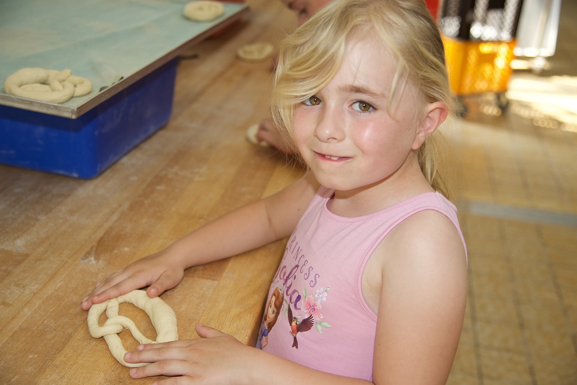 MuseumKulturland Ries: Dem Bäcker über die Schulter geschaut - Familienführung in der Bäckerei Linse in Maihingen