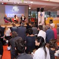 Bei einer Diskussion mit Augsburgs Oberbürgermeister Dr. Kurt Gribl hob Bezirkstagspräsident Jürgen Reichert die Bedeutung der Jugendarbeit und ihrer Strukturen für die demokratische Bildung hervor.
