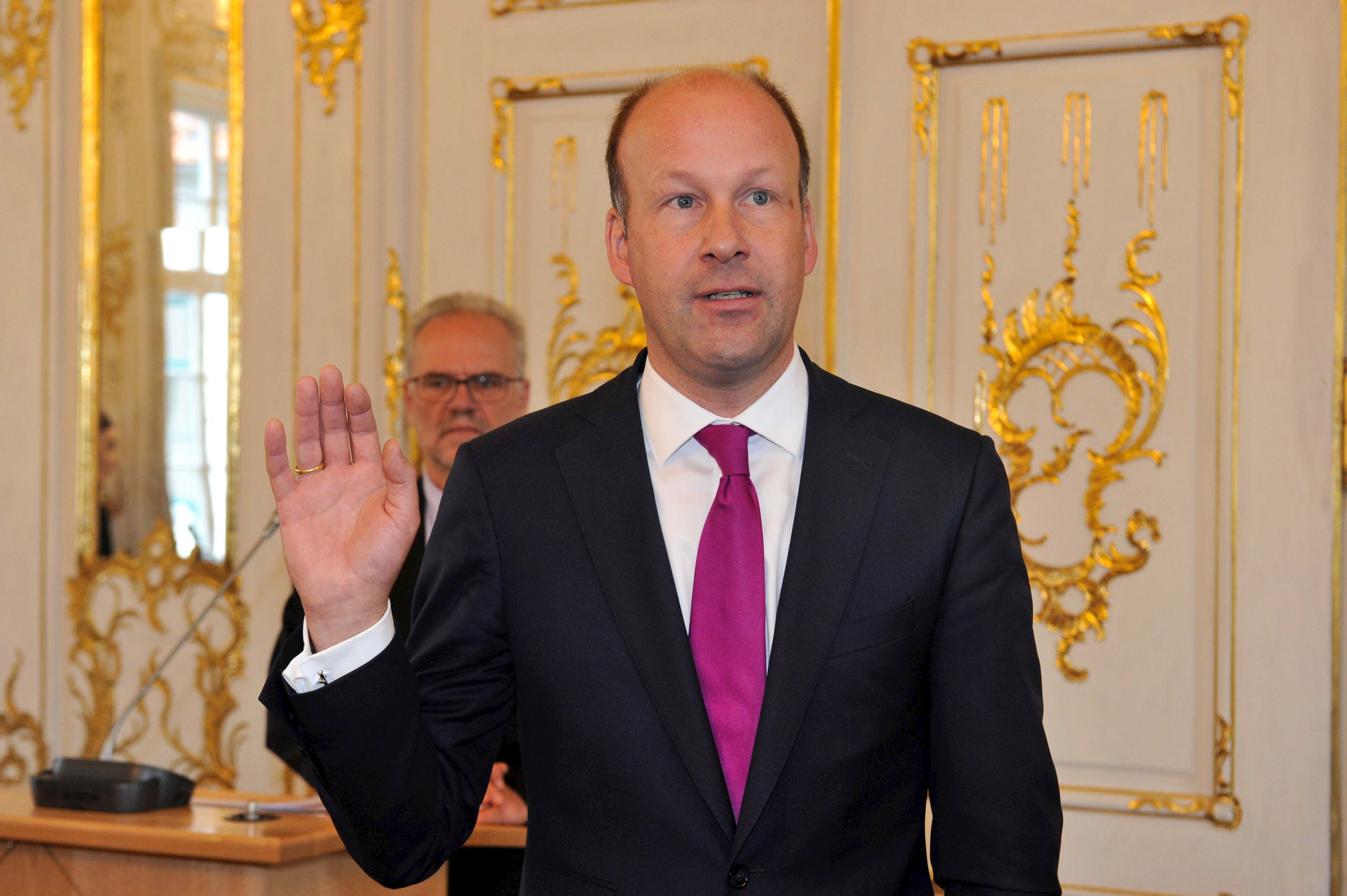 Vereidigung des neuen Bezirkstagspräsidenten Martin Sailer