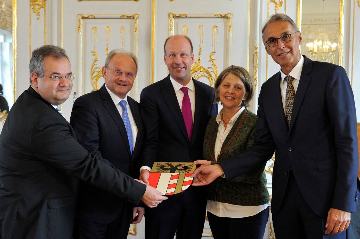 Das Präsidium des schwäbischen Bezirkstags 2018-2023