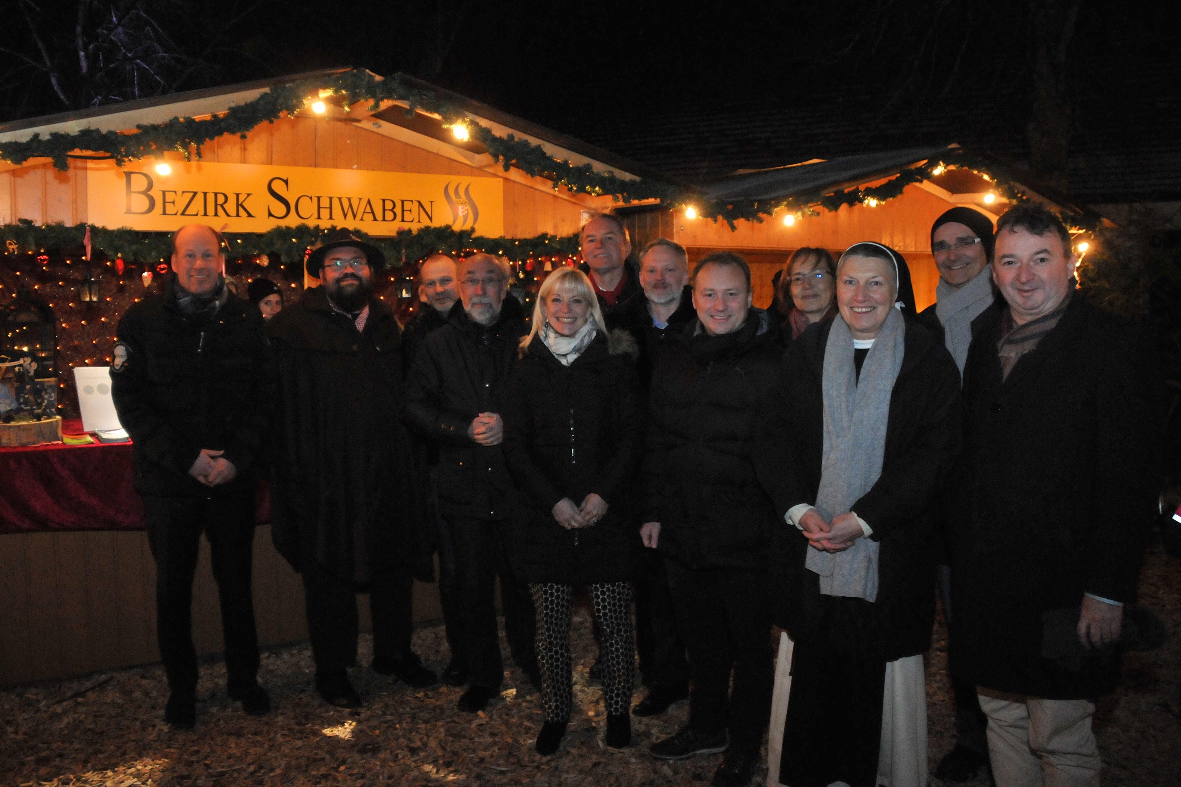 Oberschönenfelder Weihnachtsmarkt mit 13.500 Gästen