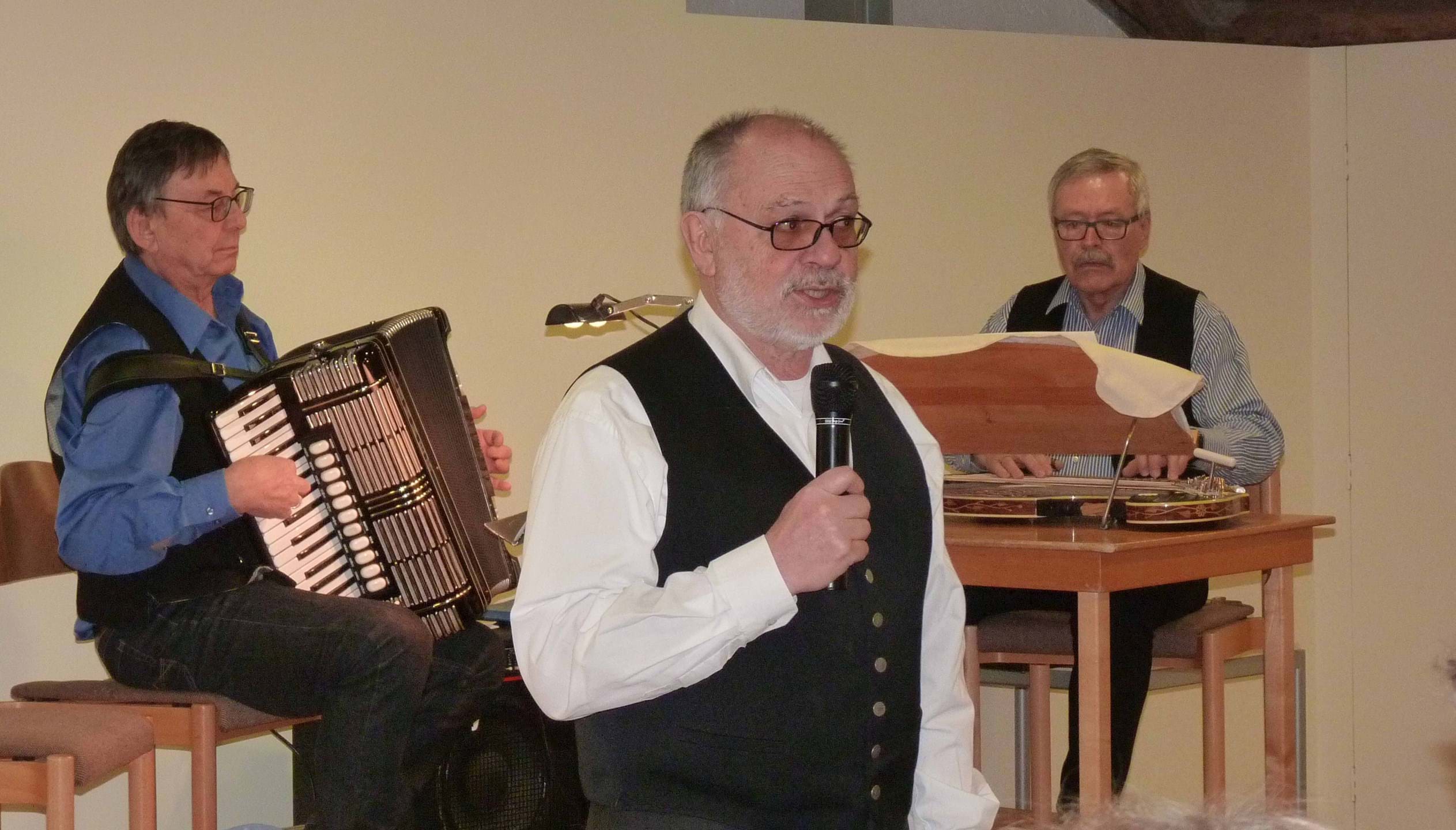 Max Ries Liedersingen im Museum KulturLand Ries in Maihingen
