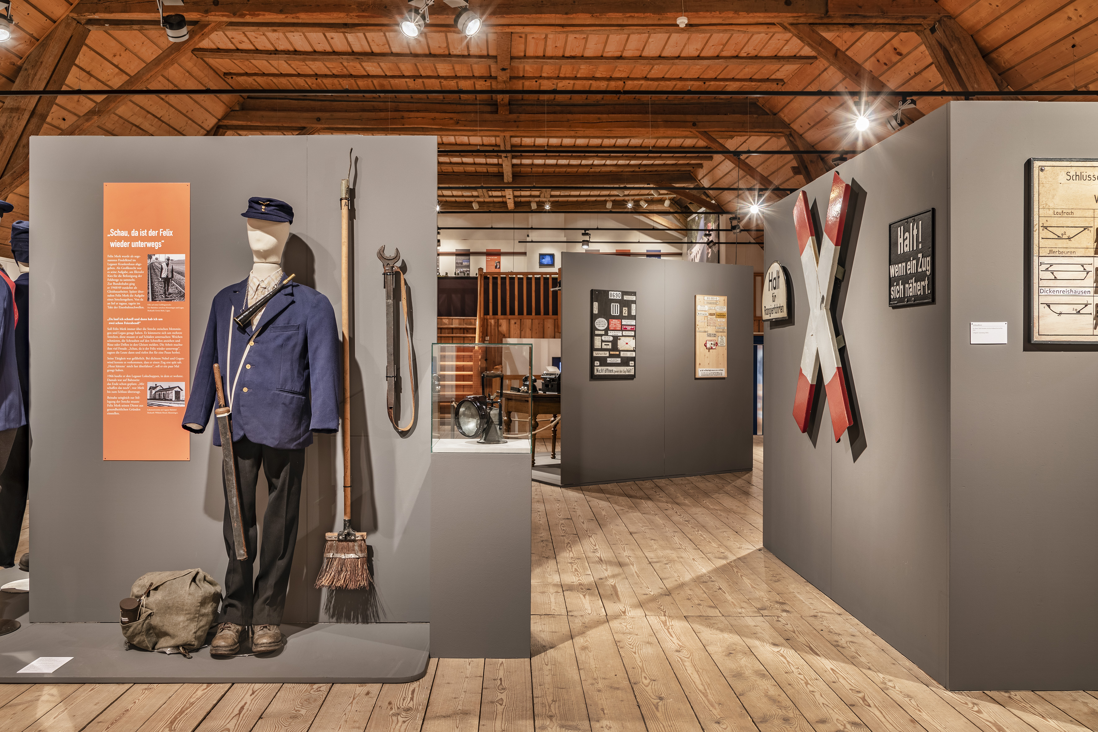 Schwäbisches Bauernhofmuseum Illerbeuren: Bitte einsteigen! Sonderausstellung zur Lokalbahn  Memmingen-Legau (1904-1972)  