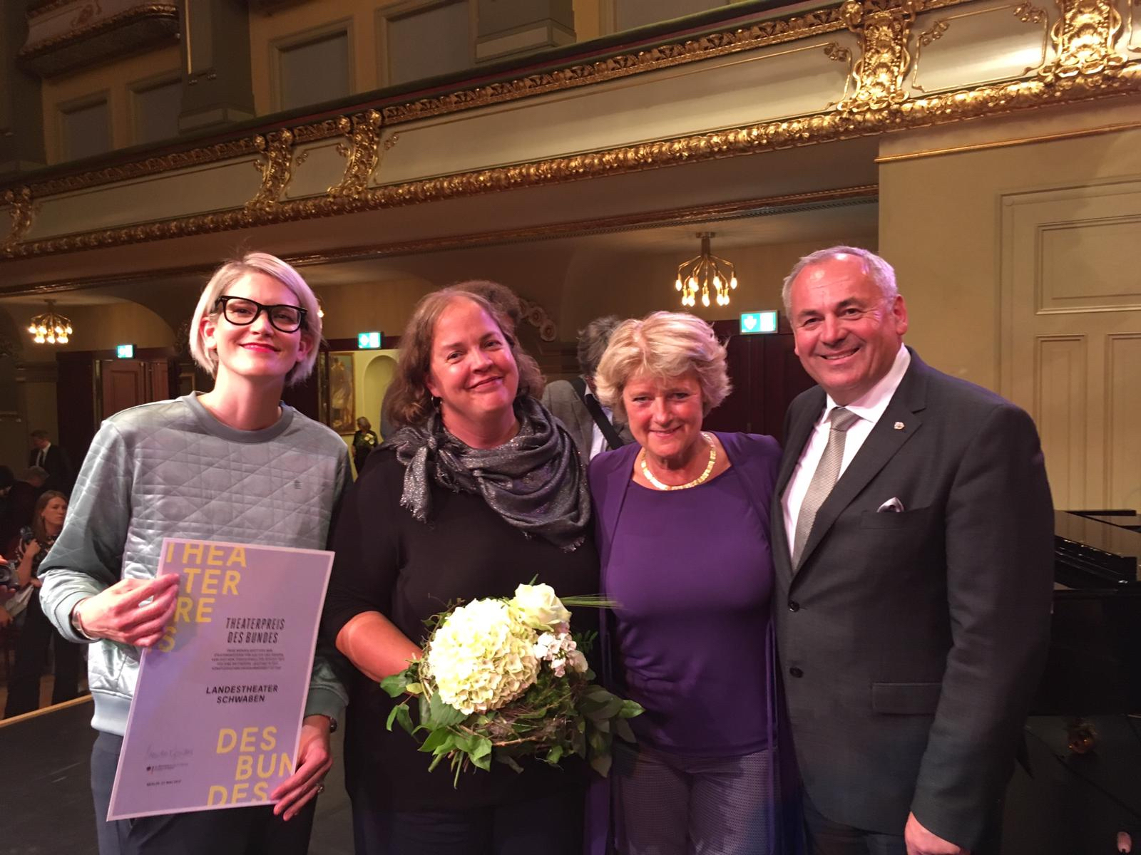 Landestheater Schwaben: Preisverleihung Theaterpreis des Bundes