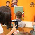 Die Schülerinnen und Schüler bei der Projektarbeit (2)