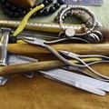 Das Handwerkszeug der Goldschmiedin Heidelind Schwarz, die an ihrem Stand im Kaufmannsladen ihr Handwerk vorführte.D