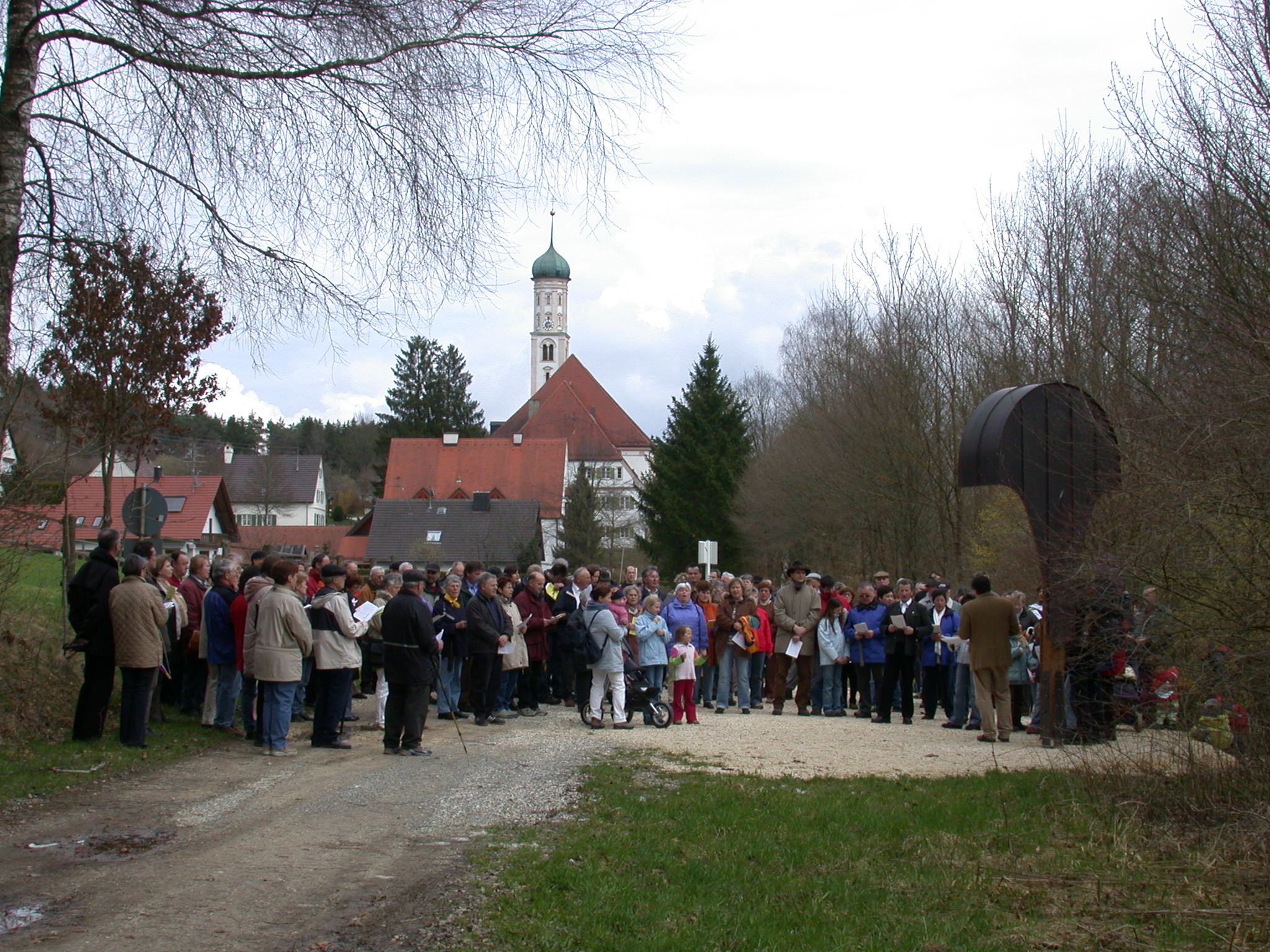 Der Gang nach Emmaus: Ein musikalischer Osterspaziergang