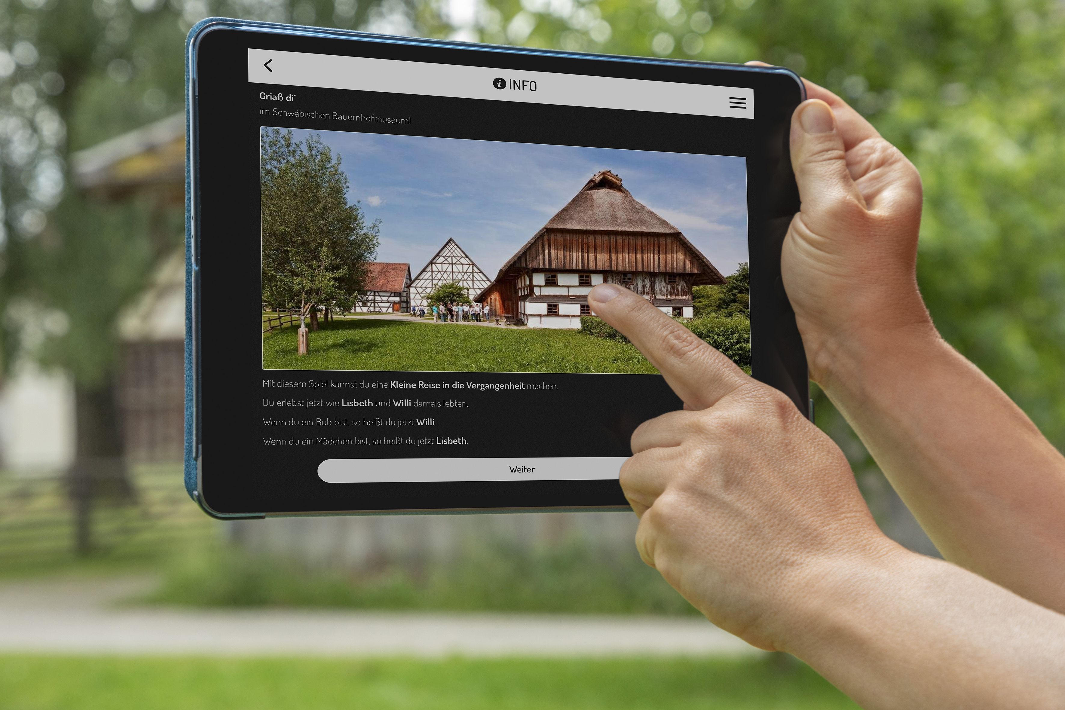 Wer gewinnt die Quiz-Tour durch das Bauernhofmuseum? Das Freilichtmuseum bietet verschiedene digitale Smartphone-Touren an. Mit der App Actionbound kann im Team oder Einzeln das weite Museumsgelände erkundet werden.