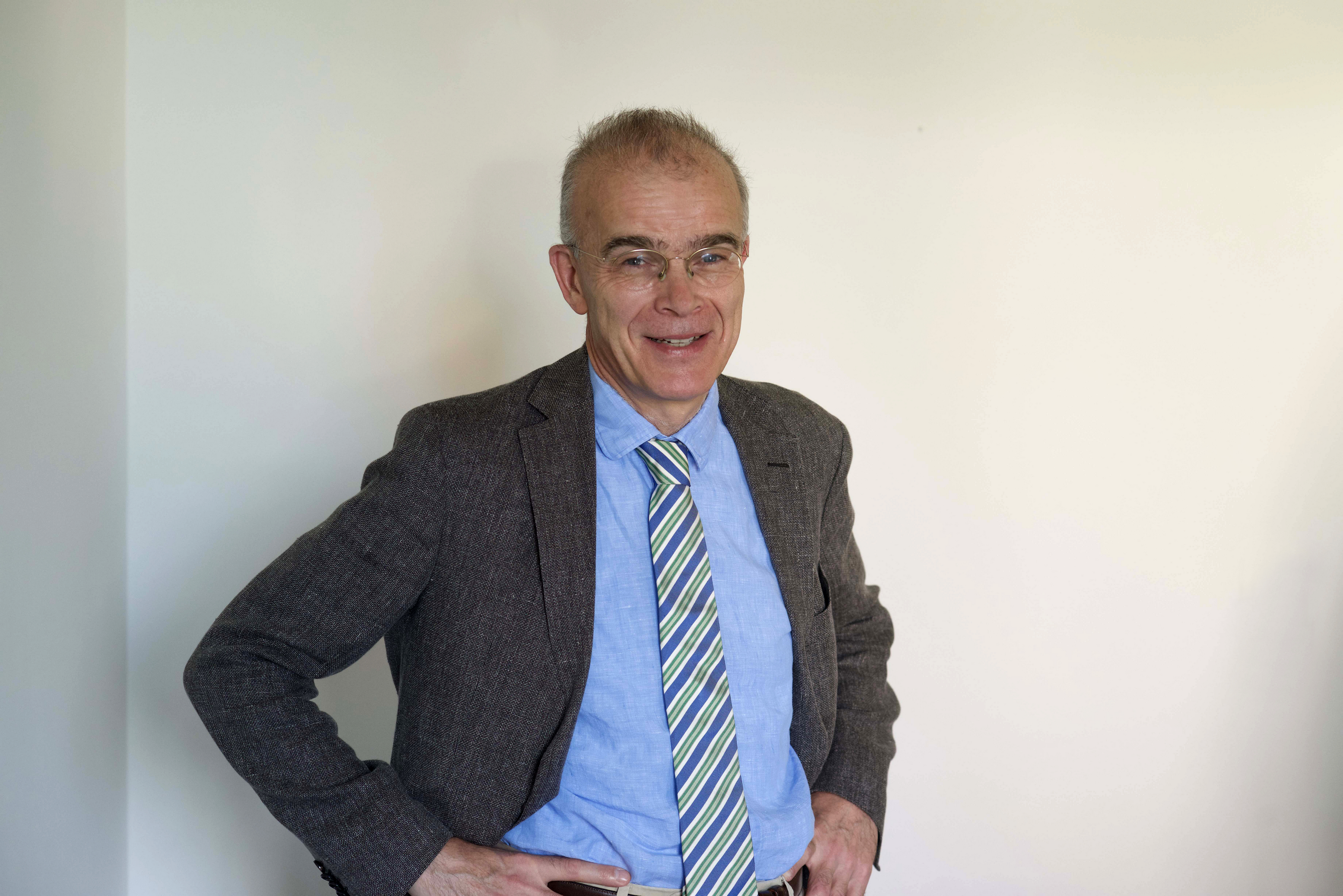 Professor Dr. Thomas Becker