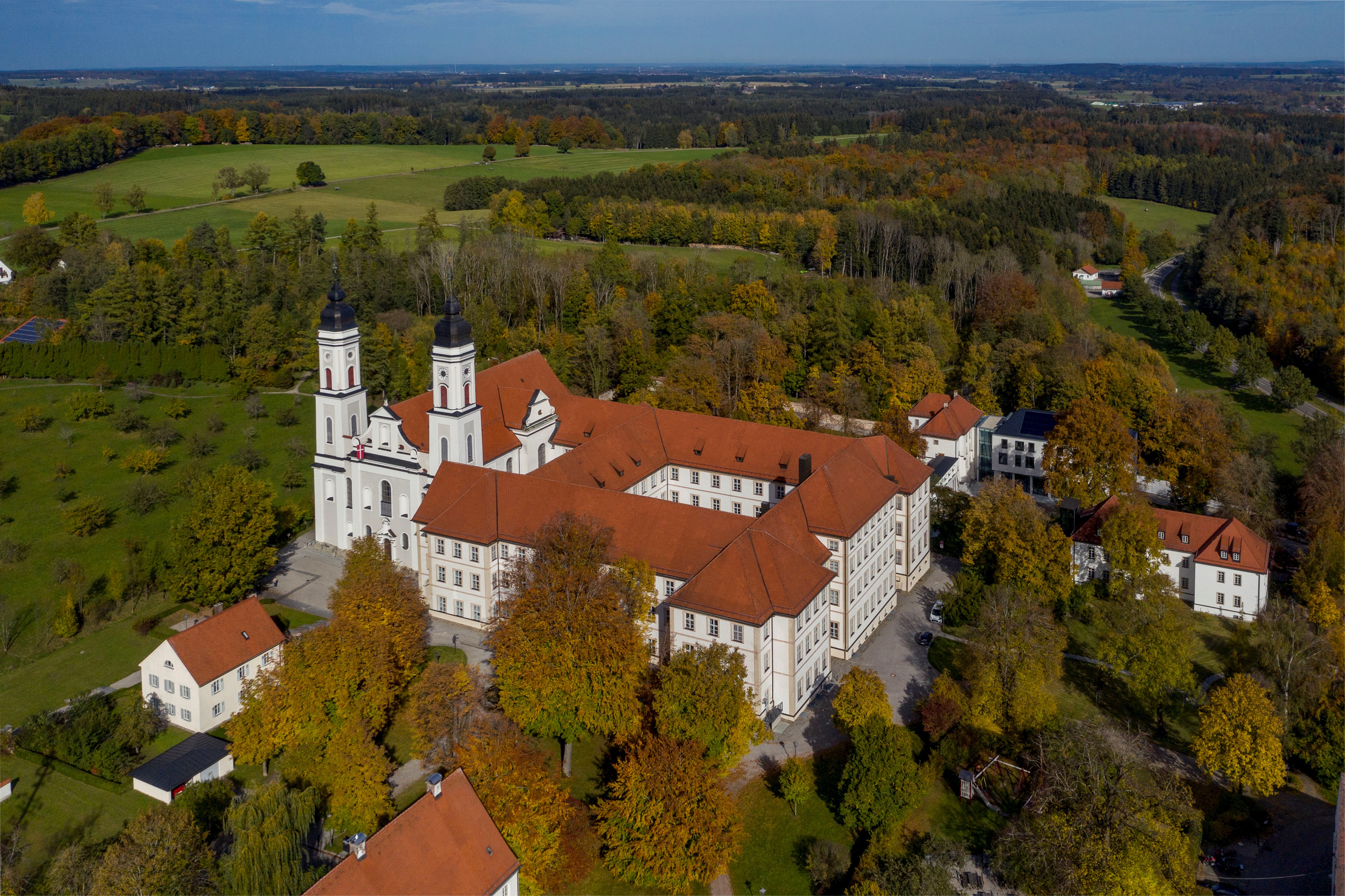 Luftaufnahme neue Küferei Irsee