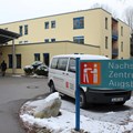 Schild Haupteingang