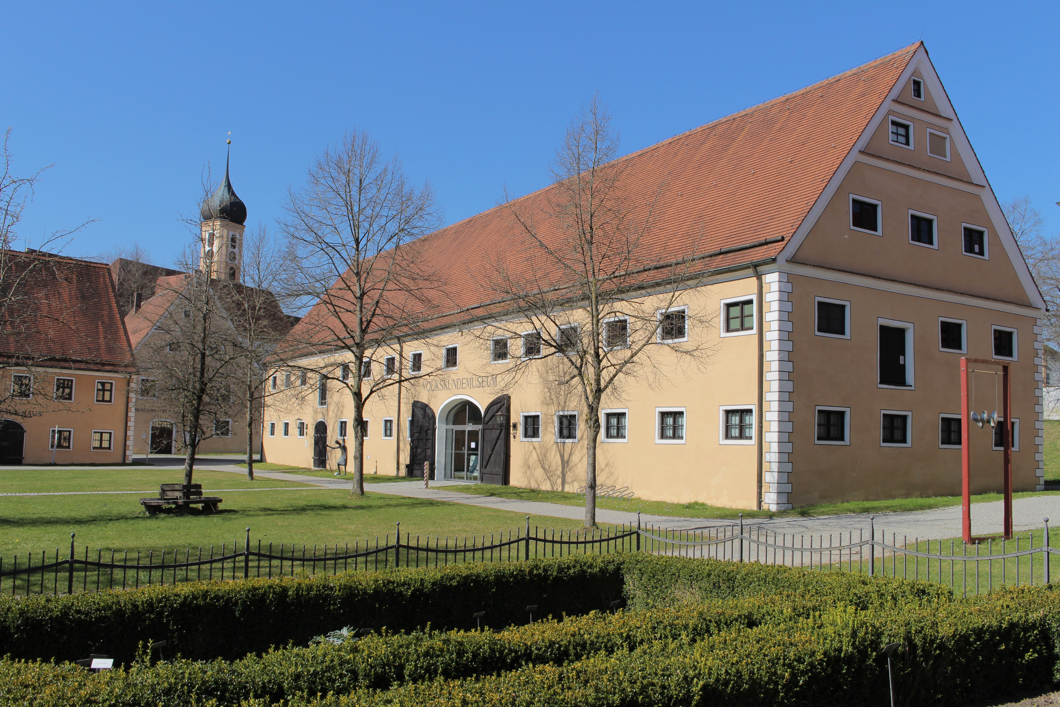 Außenaufnahme des Museums Oberschönenfeld