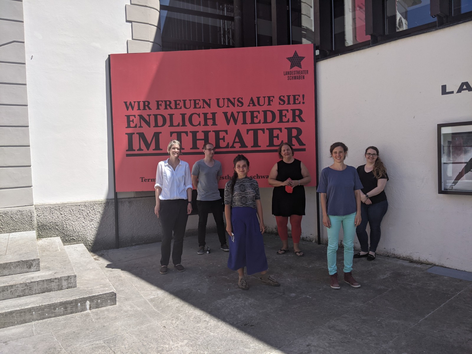 Zwei Theateragentinnen und vier Gastspielpartner für das Projekt NEUES SCHWABEN, NEUES GLÜCK