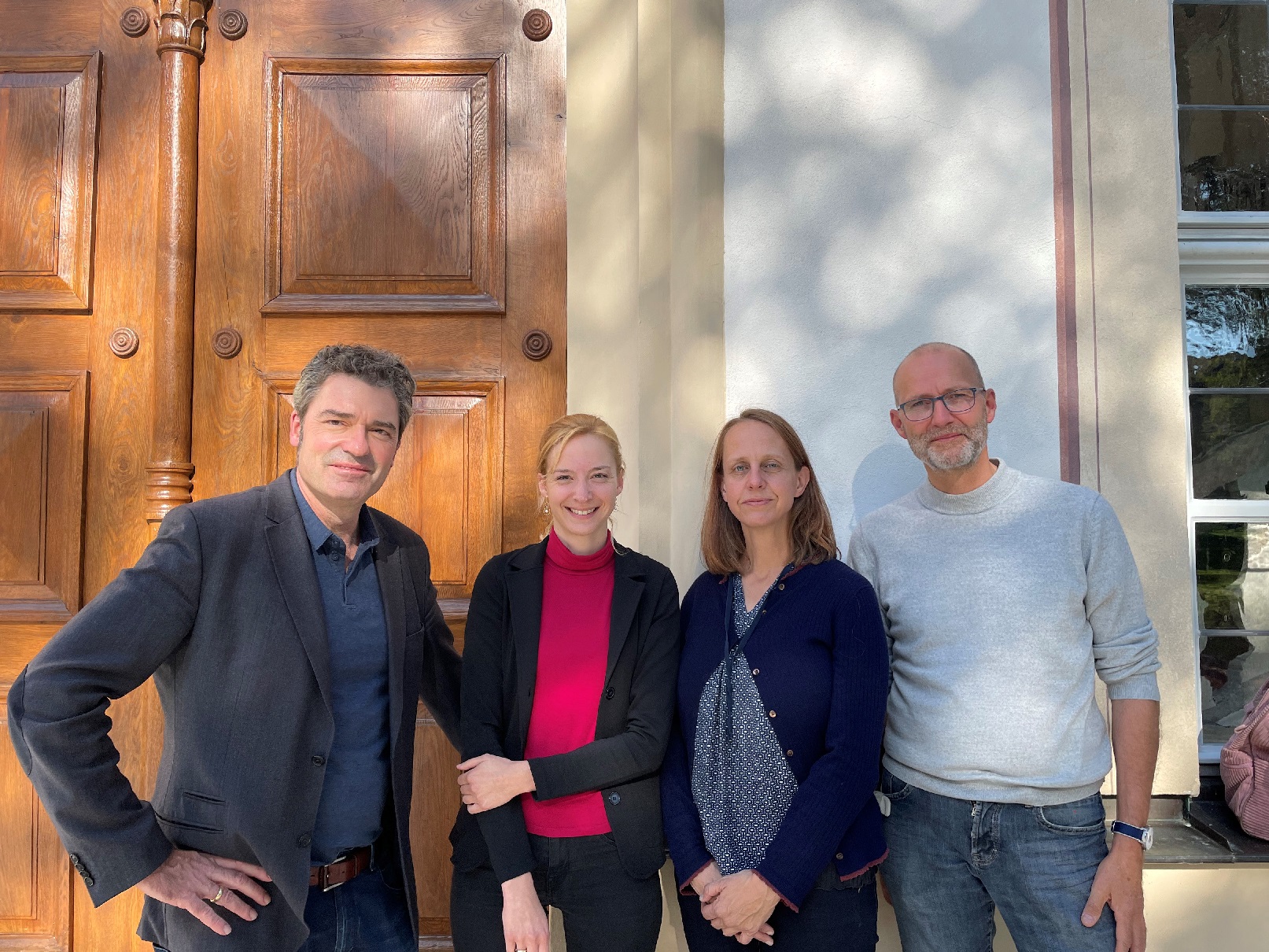 Prof. Dr. theol. Rupert Scheule, Sandra Hackenberg, Dr. med. Nicole Wartenberg und Dr. med. Tilman Becker  (v.l.n.r.). Nicht auf dem Bild ist Dr. theol. Gerhard Kellner.