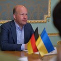 Bezirkstagspräsident Martin Sailer im Gespräch mit Dr. Osatschuk - Foto: Maxim Kosmenko