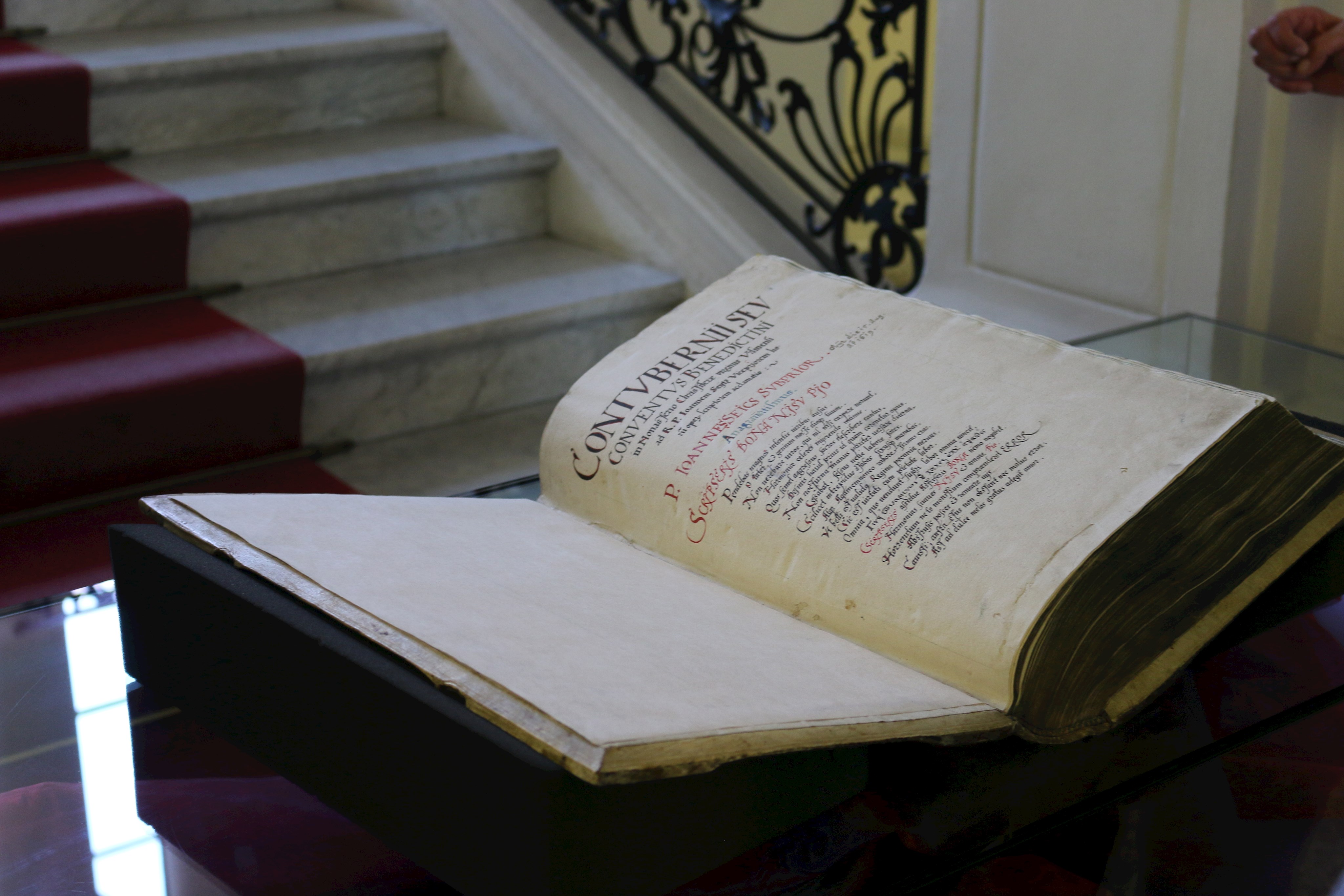 Musikhandschrift Restaurierung 2 Foto: Uta Wolf, Staats- und Stadtbibliothek Augsburg