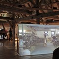 Blick in die Ausstellung „Talking to Cows“ in der Schwäbischen Galerie Foto: Barbara Magg / Museum Oberschönenfeld