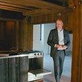 Mit dem Kunst_Raum Weiherhof entsteht ein Ort mit echtem Mehrwert für die Menschen in der Region – davon ist Bezirkstagspräsident Martin Sailer fest überzeugt. - Bilderrechte: Bezirk Schwaben