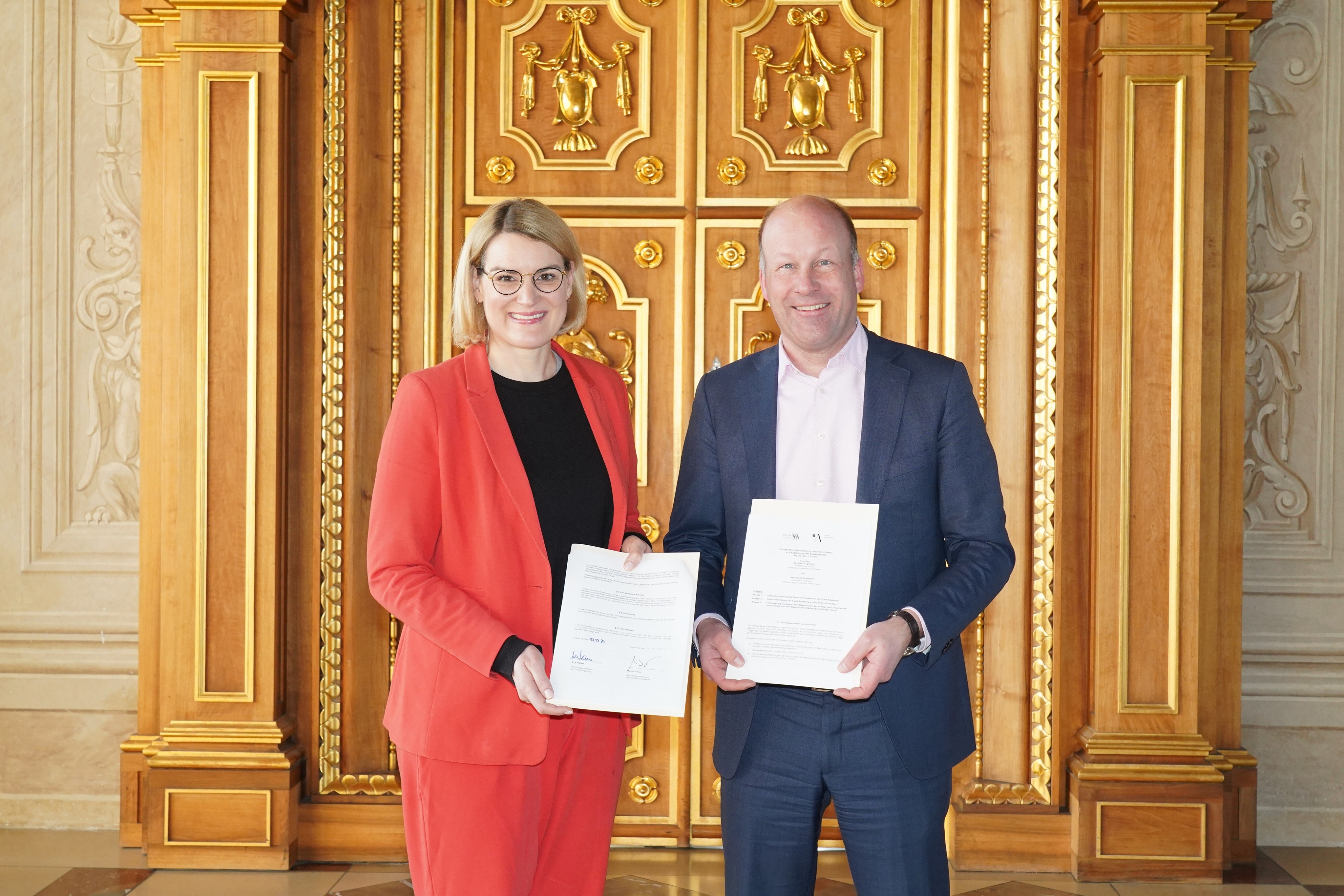 Bezirk Schwaben und Stadt Augsburg unterzeichnen Kooperationsvereinbarung 