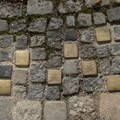 Stolperstein-Setzung - Foto: Achim Bunz