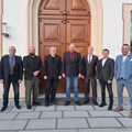 Die Kursleiter der Weiterbildung Sicherheitsbeauftrage/r im Maßregelvollzug (v.l.n.r.): Johann Leibl, Martin Schletter, Kersten Steinbach, Walter Blüml, Matthias Kamper, Marco Sandner, Georg Jung. - Foto: Prill/SBZI